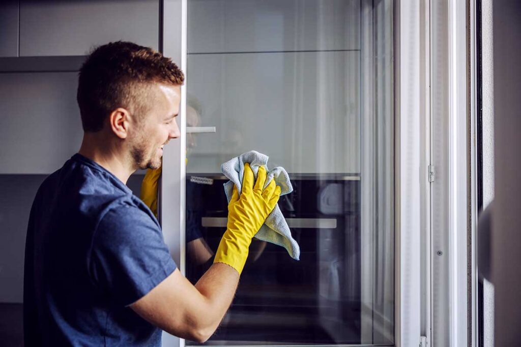 Cleaning photo from Adobe Stock