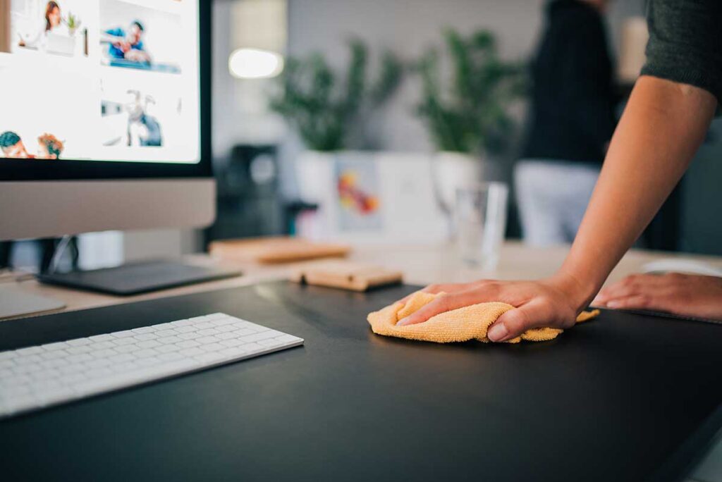 Cleaning photo from Adobe Stock